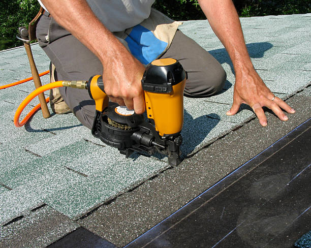 Best Commercial Roofing Services  in Chillum, MD